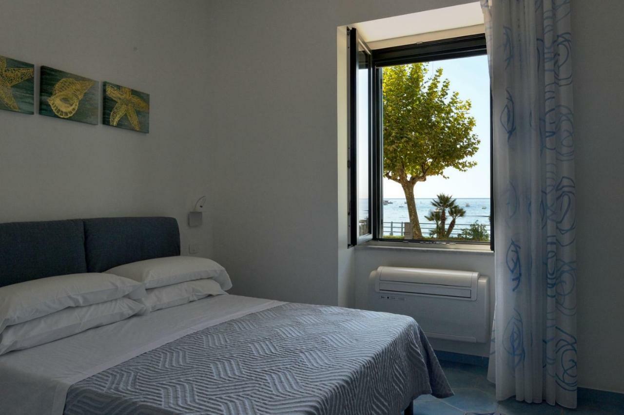 Una Finestra Sul Mare 马奥莱 外观 照片